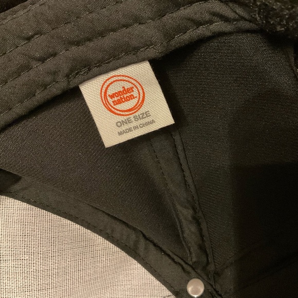 Adorable Kitty With Pink Heart&Whiskers & Black Furry Cat Ears Adjustable Cap! - Picture 9 of 10